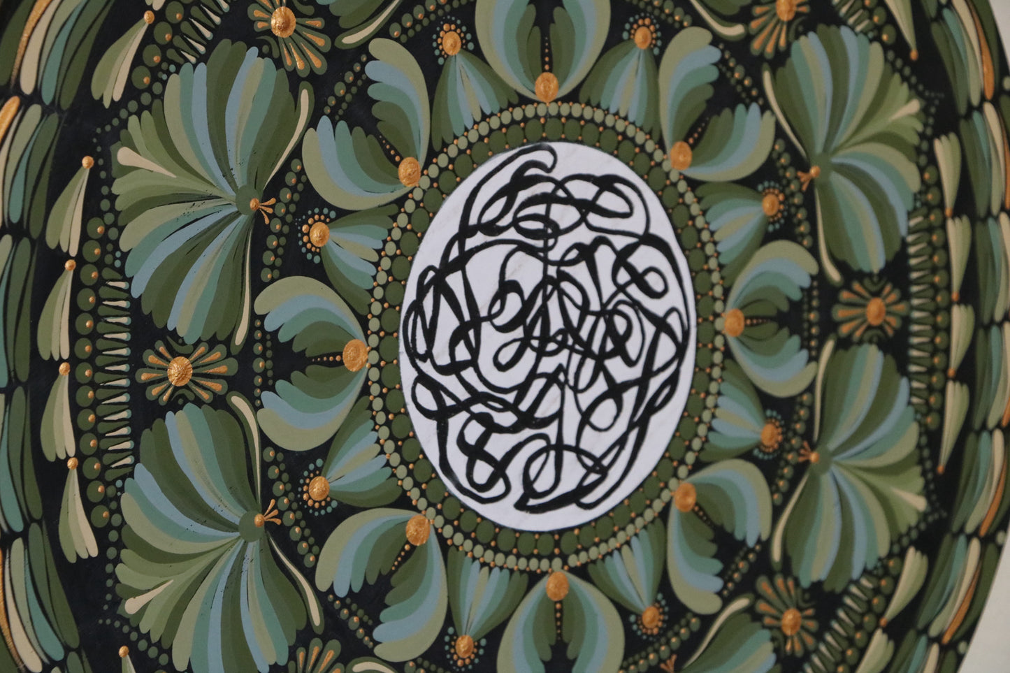 A chaotic mind in a perfectly harmonious universe